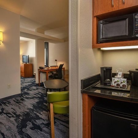 Fairfield Inn And Suites By Marriott Харисонбург Екстериор снимка